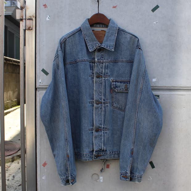 90s Levis 70502 1st trucker denim jacket