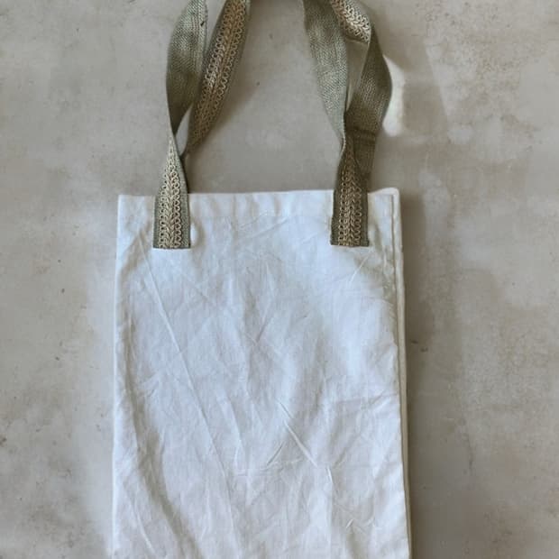 Zam Barrett Tote Bag White