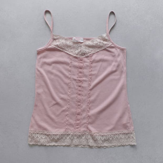 lace sleeveless