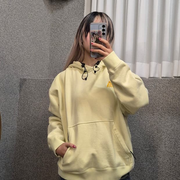 NIKE ACG YELLOW HOODIE 