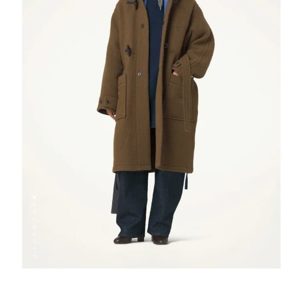 르메르 배스로브 코트 올리브 브라운 34 판매합니다