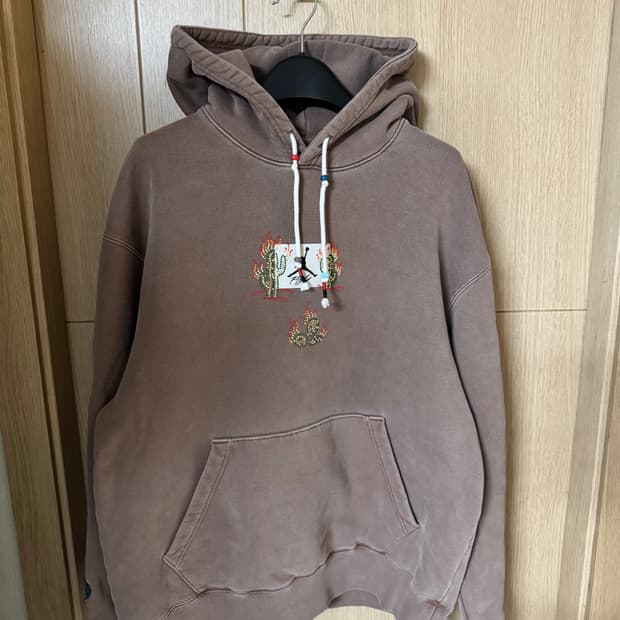 조던 x 트래비스 스캇 후드티 (DO4093-256)