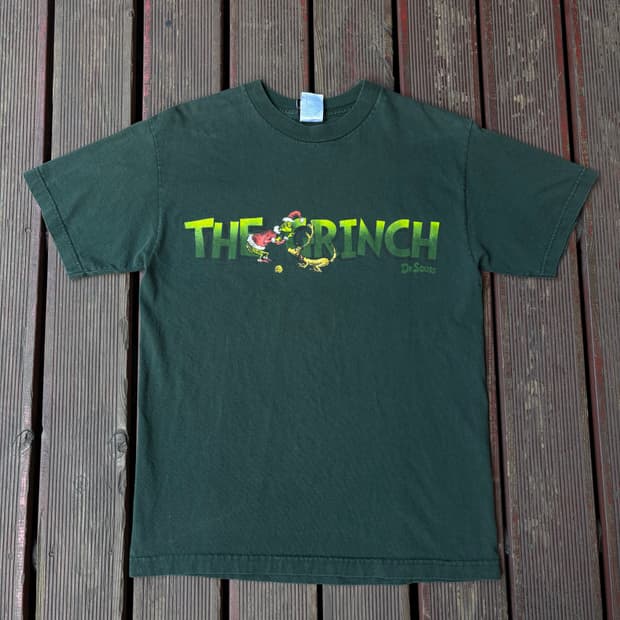 더린치 반팔 티셔츠