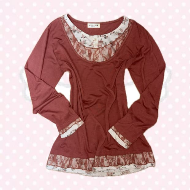 TIMOTHY 톤다운레드 플라워 레이스 롱슬리브 티셔츠 상의