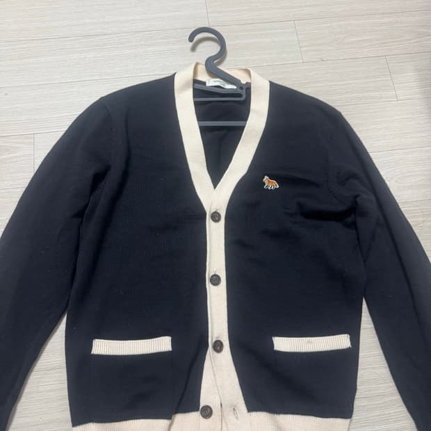 메종키츠네 가디건 s
