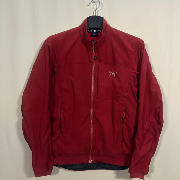 아크테릭스 감마 빈티지 쉘 자켓 처분 