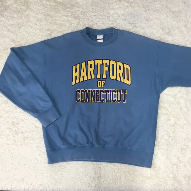 아웃스탠딩 빅로고 맨투맨 DD29