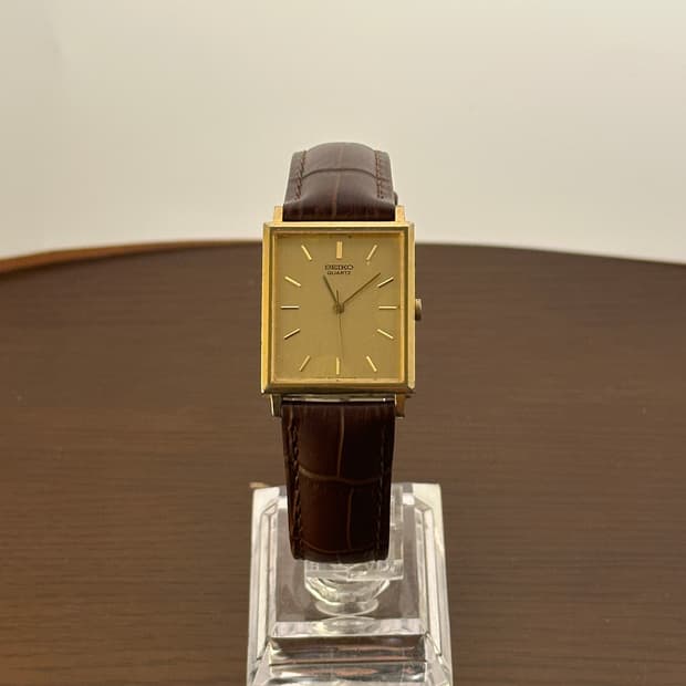 Seiko Vintage Tank 세이코 빈티지 탱크 골드