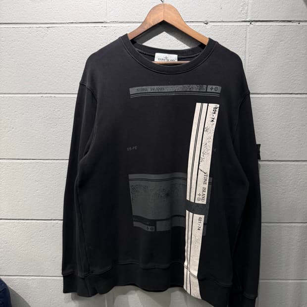 스톤아일랜드 맨투맨