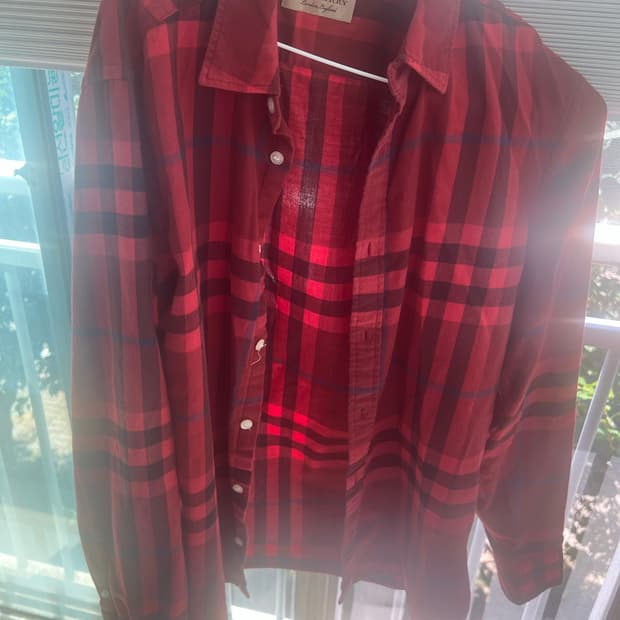 버버리 체크셔츠