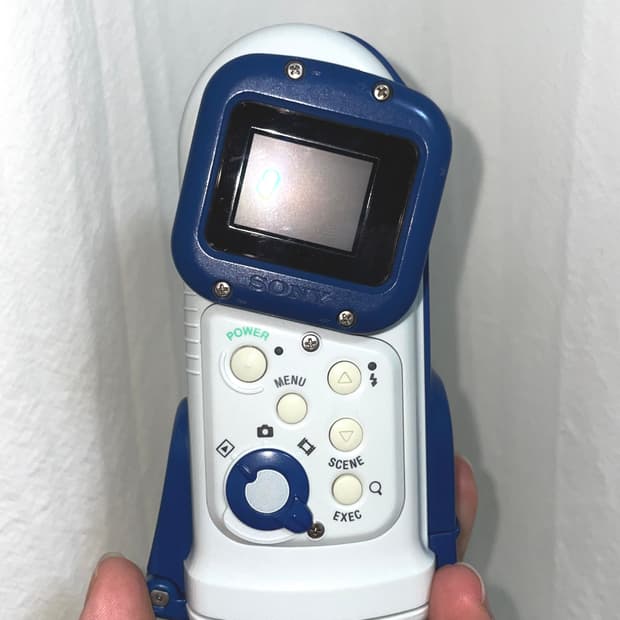 소니 사이버샷 U (DSC-U60)