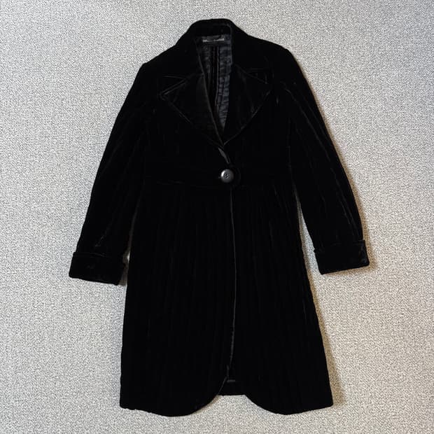 알마니 벨벳 코트 여성용 Made in Italy
