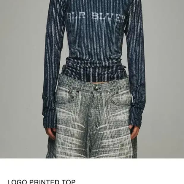 Blr blver LOGO PRINTED TOP (새상품)