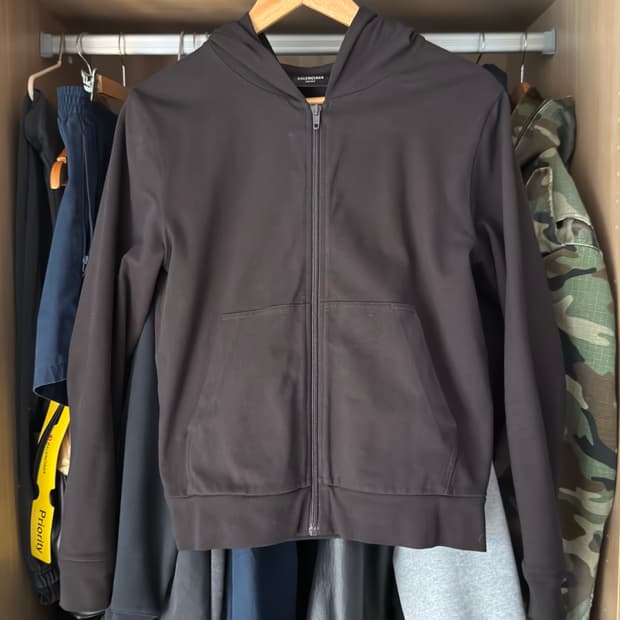 발렌시아가 스몰핏 후드집업