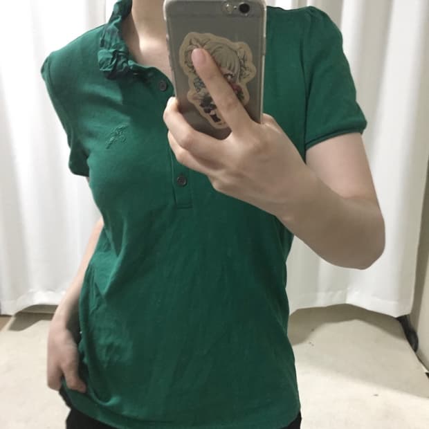 버버리 딥 그린 브릿 하프 체크 카라 반팔 티셔츠