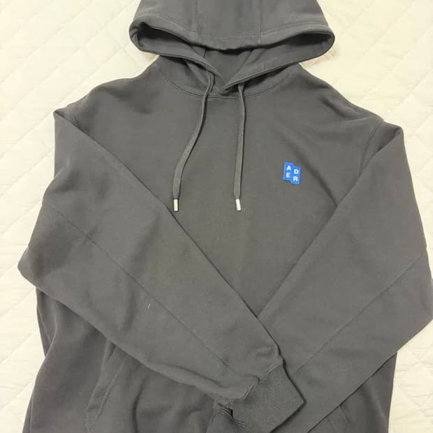 아더에러 시그니피컨트 TRS/BL 태그 후드 01 블랙