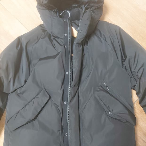 러프사이드 24fw 클라우드파카 블랙