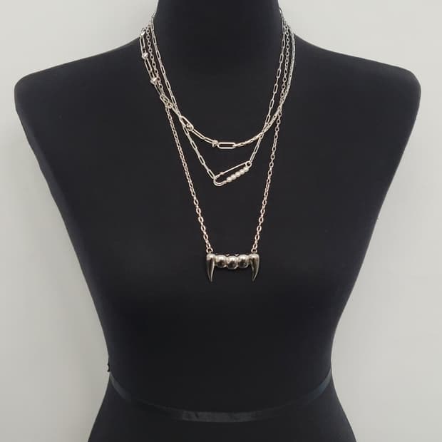 stud necklace set