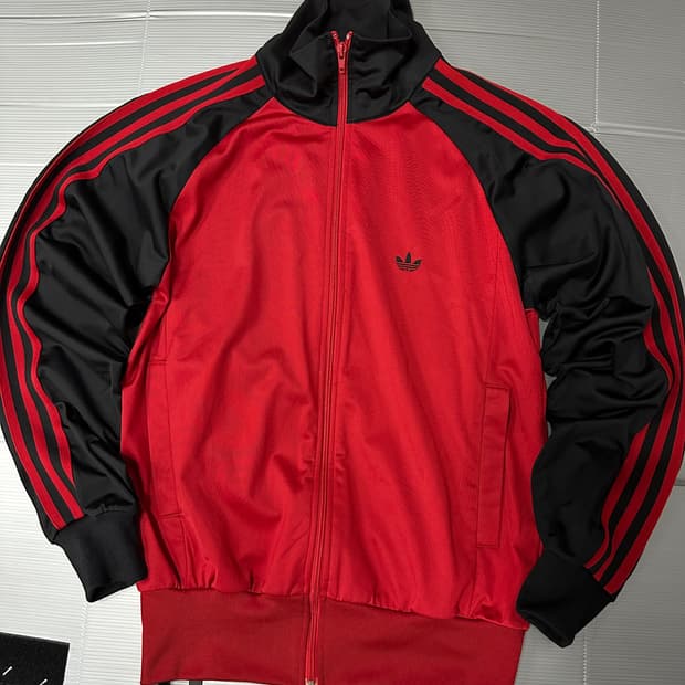 아디다스 캐나다 트랙탑 져지 검빨 L