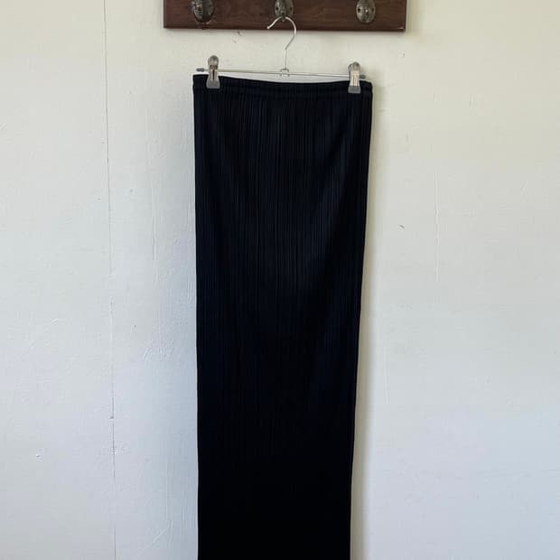 PLEATS PLEASE 블랙 플리츠 스커트