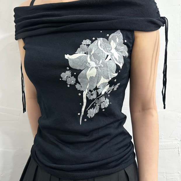 oriental design top