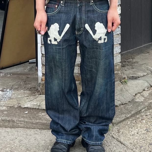 SANTASTIC! 🏏🐒💎 saru denim pants