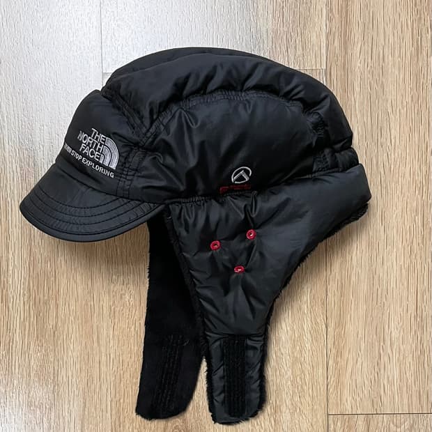 택포) 이제는 단종된 노스페이스 써밋시리즈 구스다운 트루퍼햇 이어플랩