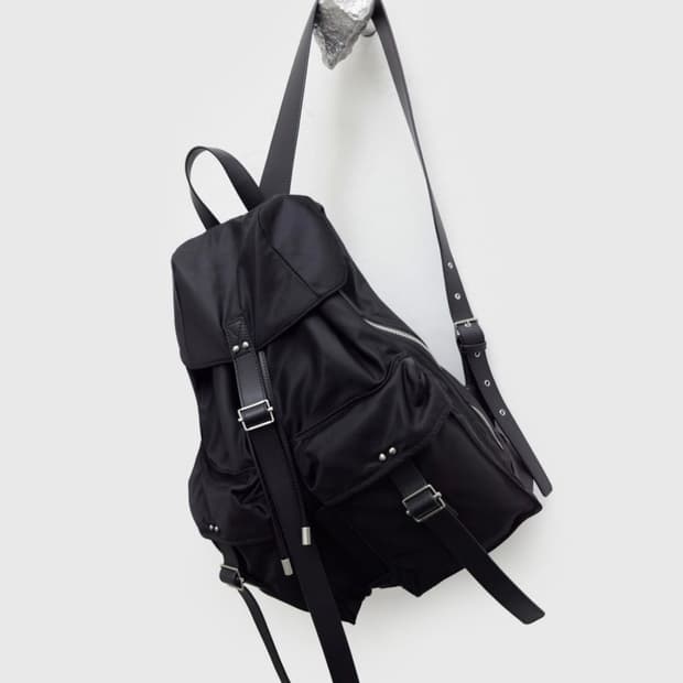 유스 럭색 백팩