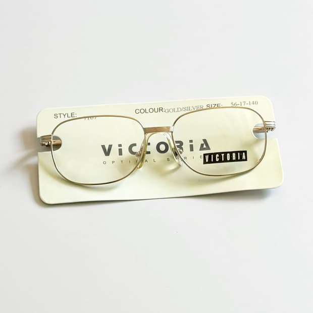 90s VICTORIA 골드 클래식 스퀘어 메탈 빈티지 안경