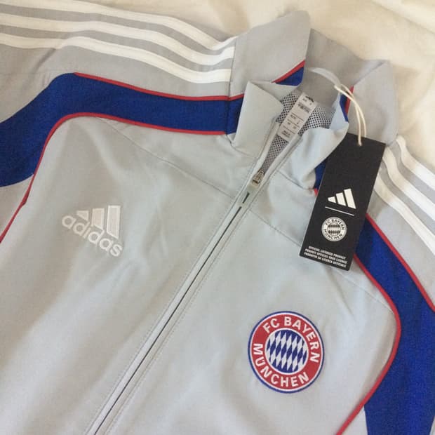 아디다스 바이에른 뮌헨 UBP 트랙탑