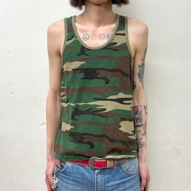 Basic camouflage sleeveless