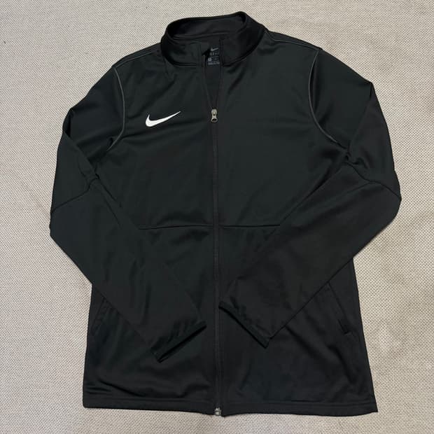 나이키 드라이핏 트랙탑