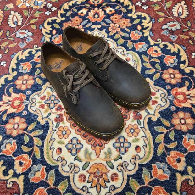 [UK6] 닥터마틴 1461 크레이지 호스 3홀 (다크 브라운)