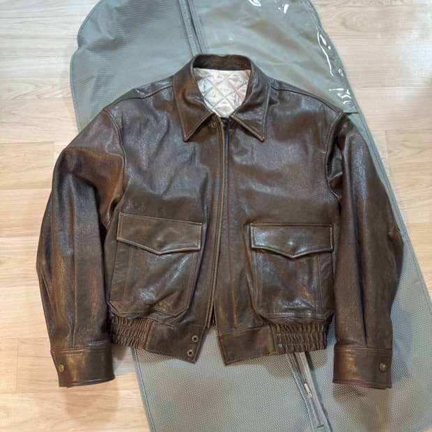 쿠어 우먼 베지터블 레더 A-2 자켓 브라운