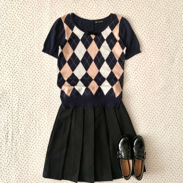 아가일 리본 퍼프 반팔 니트