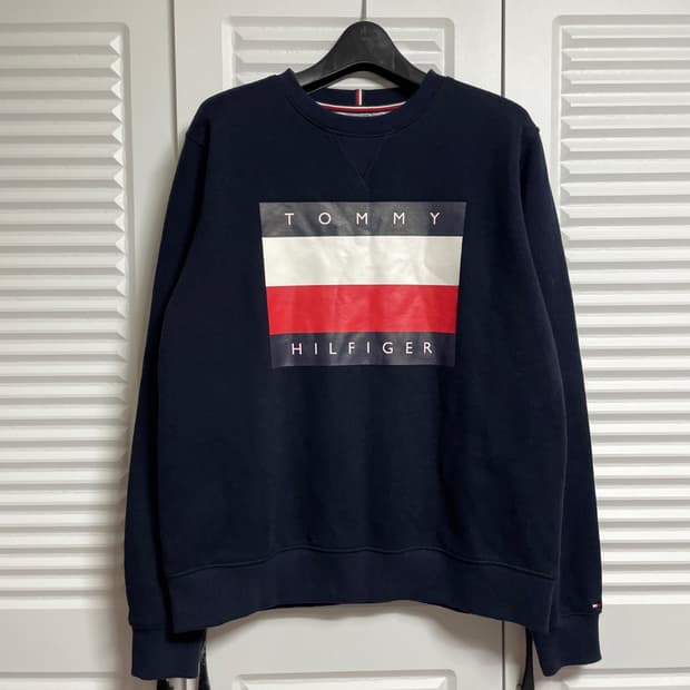 타미힐피거 기모 맨투맨