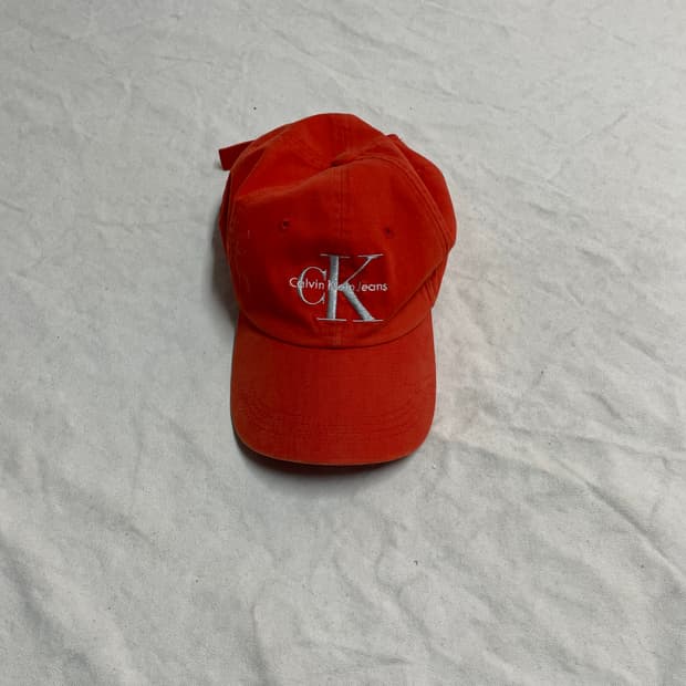 캘빈클라인 볼캡 