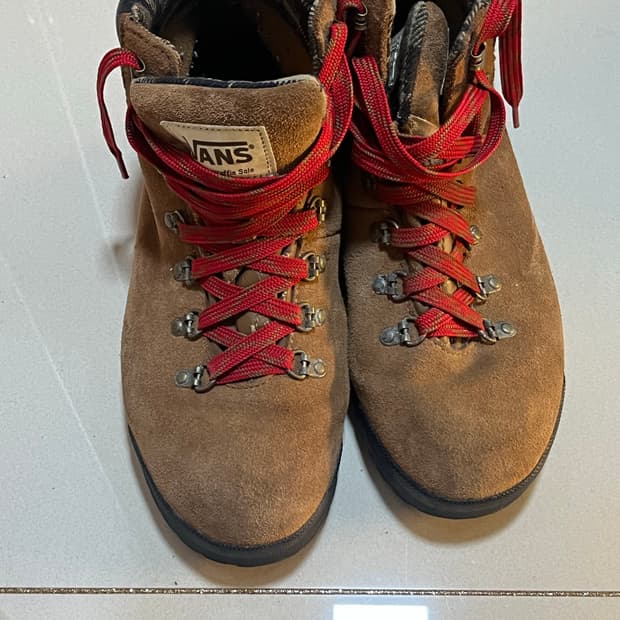 반스 하이킹부츠 260