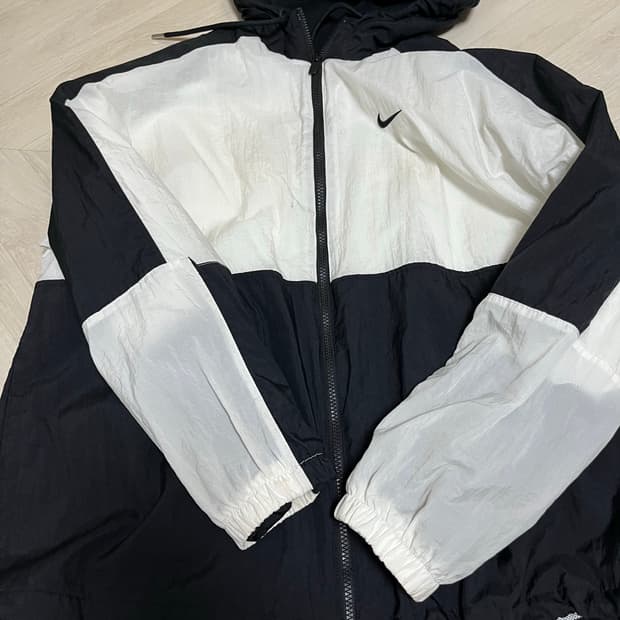 나이키 바람막이 XXL