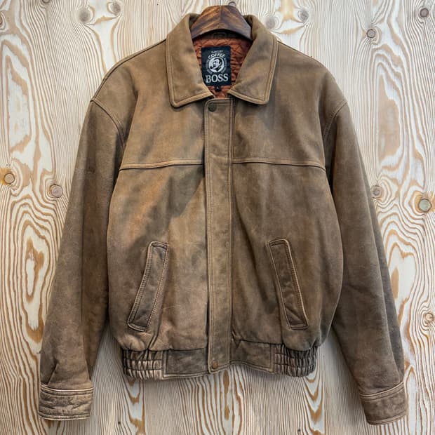 산토리 커피보스 음각 레더자켓