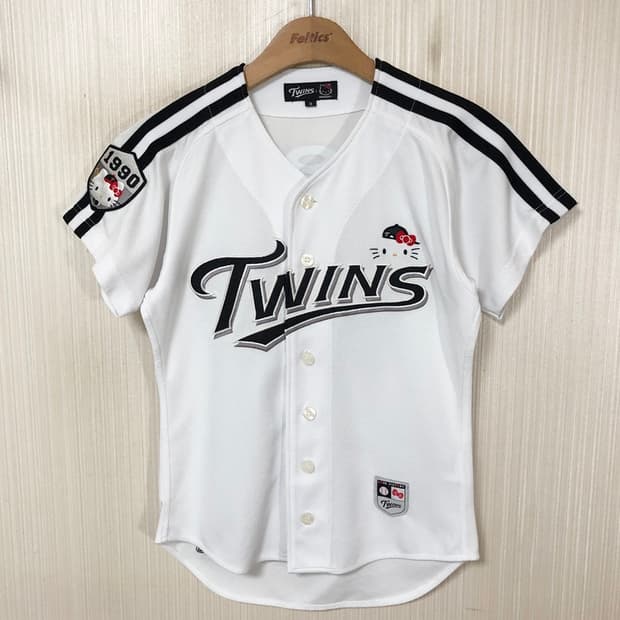 KBO LG트윈스X헬로키티 콜라보유니폼/져지 9호(80) #55 채은성