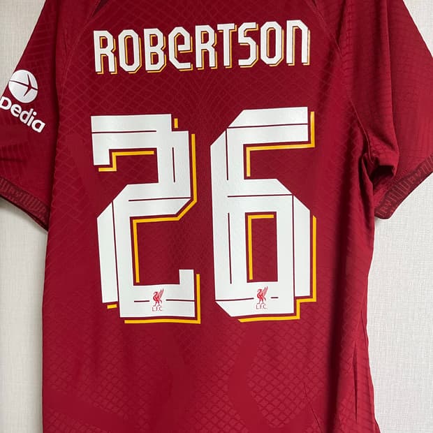 22-23 리버풀 홈 adv 로버트슨