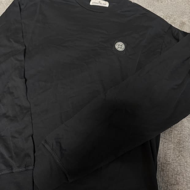 스톤아일랜드 롱슬리브 L , XL