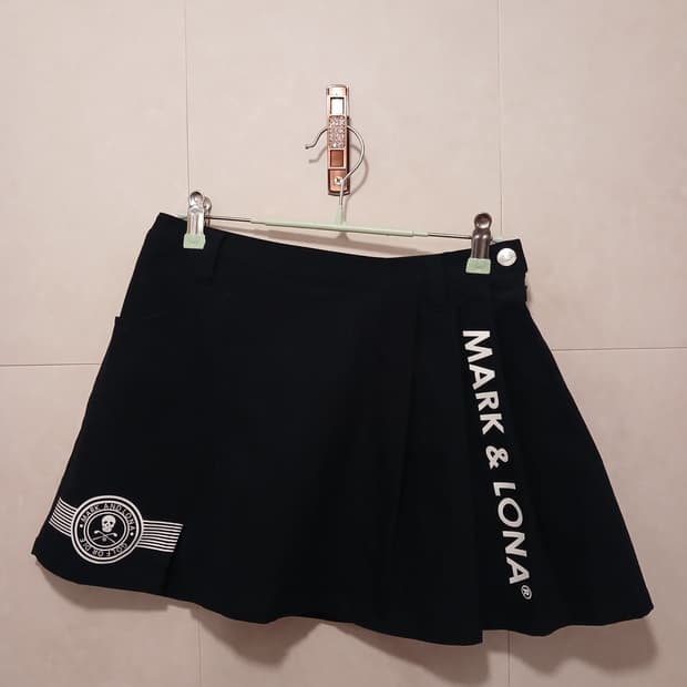 마크앤로나 정품 여성 스커트 S 사이즈