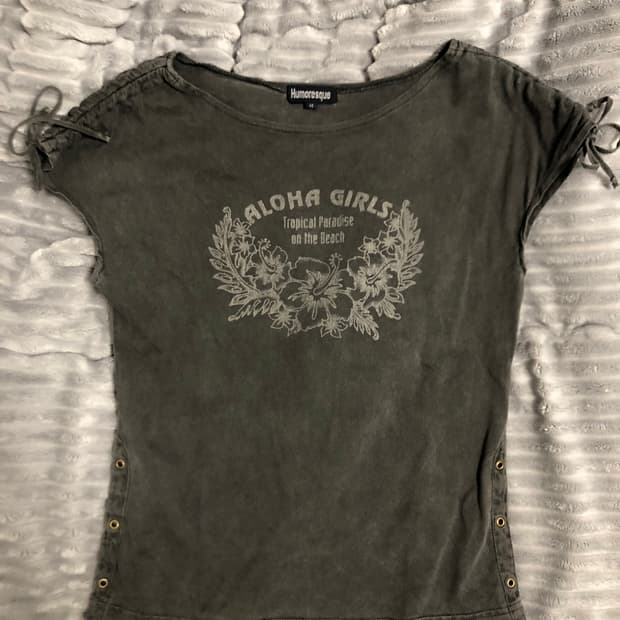 빈티지 y2k 반팔티 레이어룸와이즈걸카모메산장선가든파티샵502파우닝133