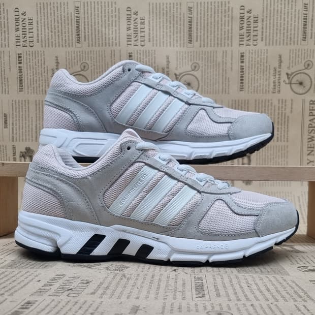 아디다스 이큅먼트 여성운동화240 