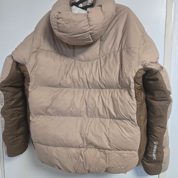 Acg 루나레이크 브라운색입니다 사이즈는 m사이즈 새상품