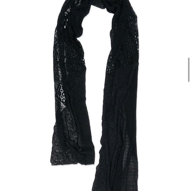 이그노타 리프 스카프