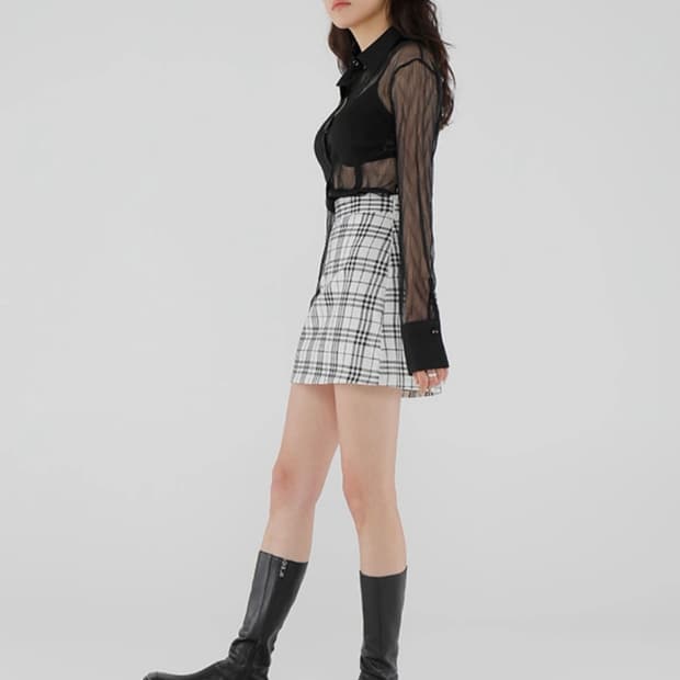 [새상품] 큐리티 GLITTER CHECK MINI SKIRT_WHITE
