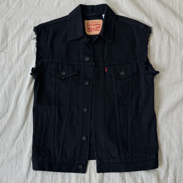 리바이스 블랭크탭 블랙 데님 베스트 M